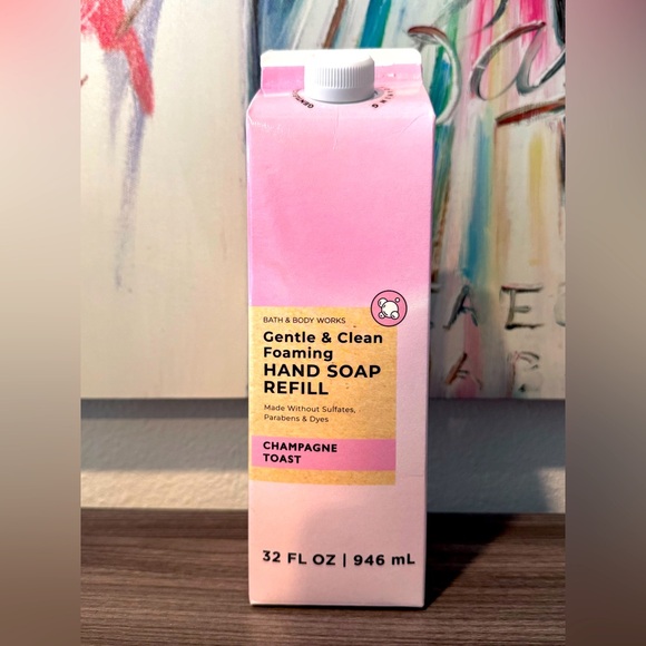 Champagne Toast Soap Refill Bath and Body Works - Picture 1 of 4